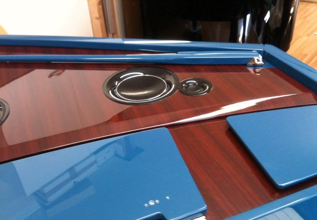 Polyester Spray Finishing Services